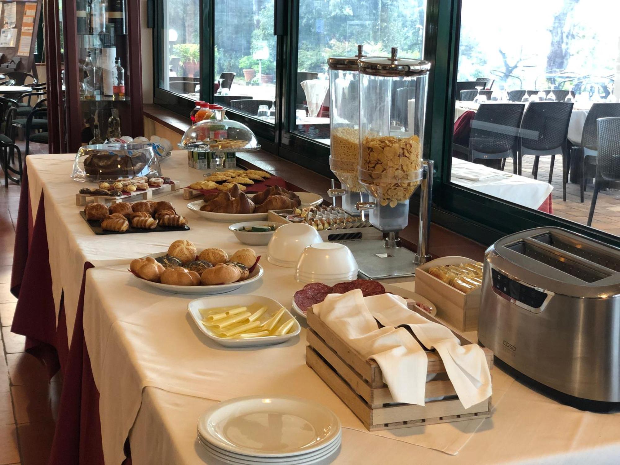 Casablanca Hotel Civitanova Marche Dış mekan fotoğraf