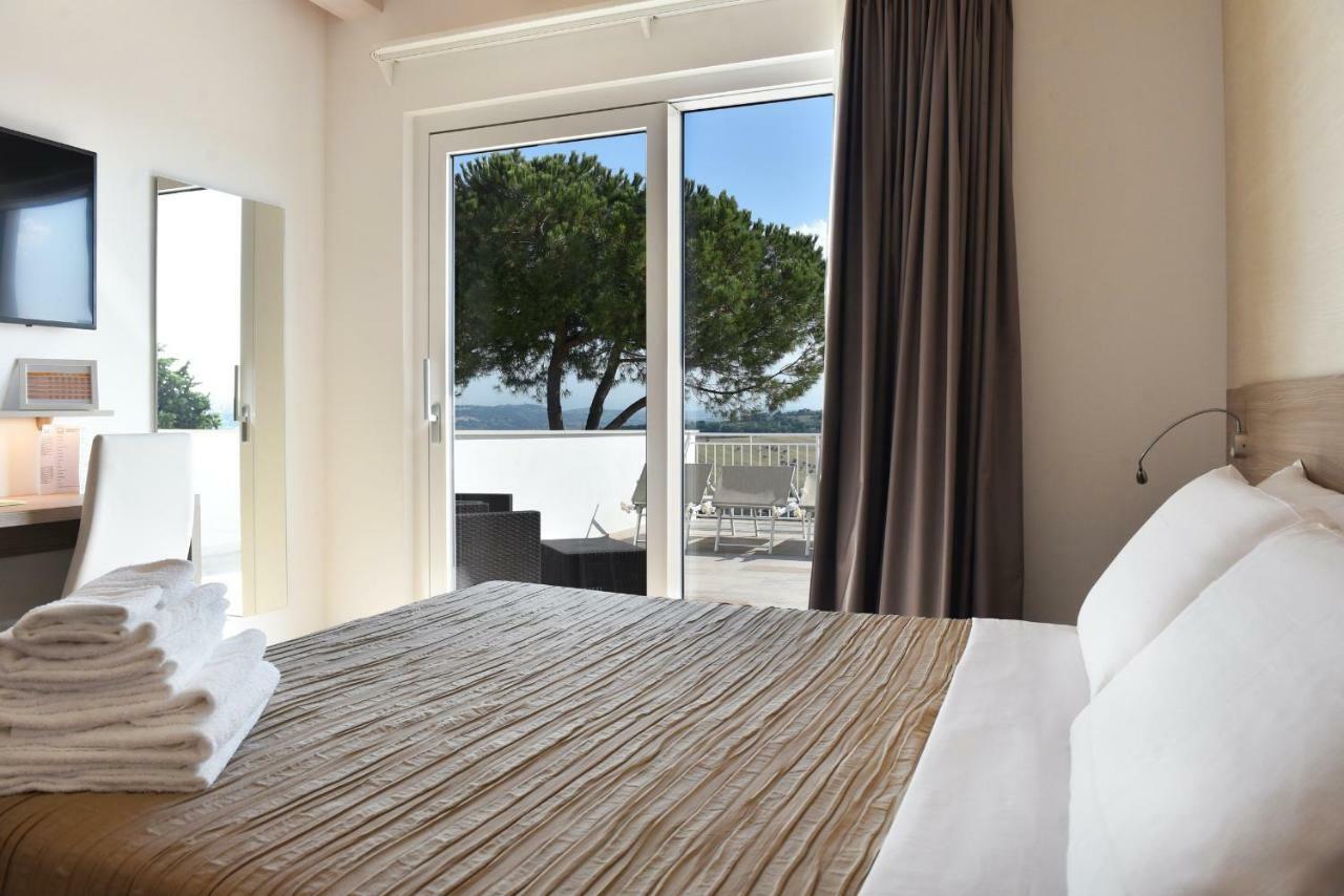 Casablanca Hotel Civitanova Marche Dış mekan fotoğraf